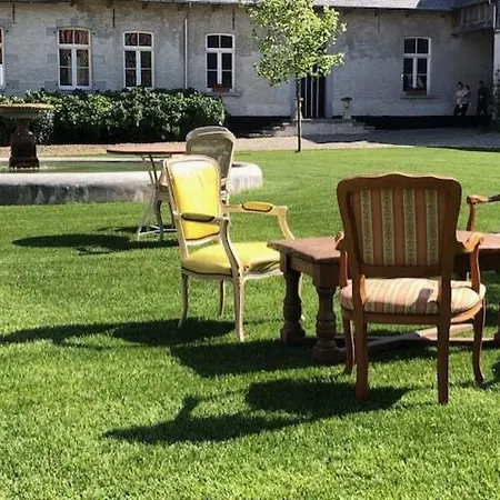 La Gloire De Motte A Faulx 3* Leuze-en-Hainaut