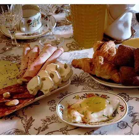 Bed & Breakfast La Gloire De Motte A Faulx Leuze-en-Hainaut