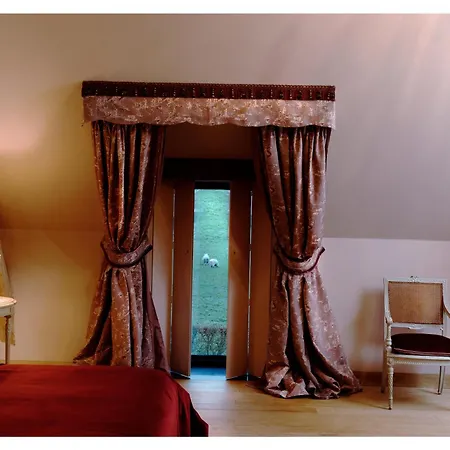 La Gloire De Motte A Faulx 3*